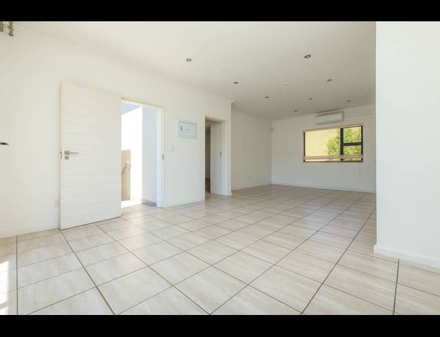 2 BEDROOM APARTMENT TO LET IN RIVONIA